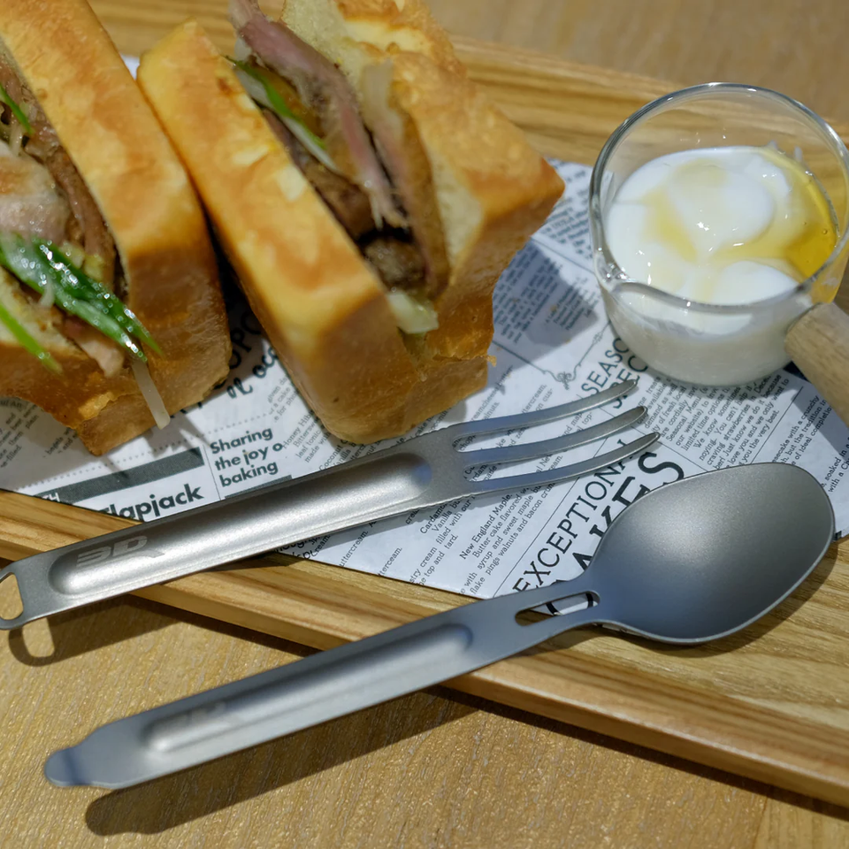 3D™ ชุดช้อนส้อมพกพาไทเทเนียม